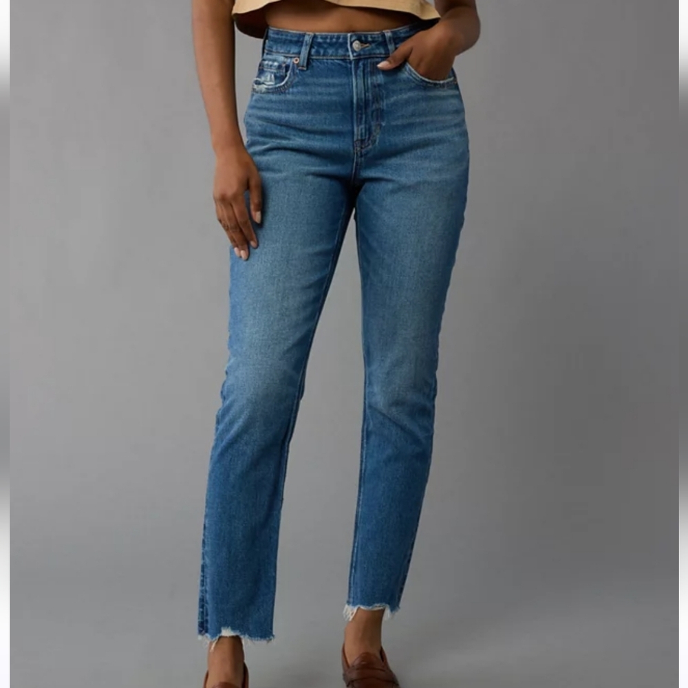 American Eagle Mom Jeans